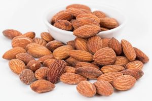 Vitamin E Deficiency-What causes it? How do you know if you have it? Find out what to do about it here. www.thehealthnutmama.com